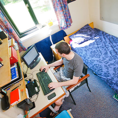 Links to information about Lampeter accommodation