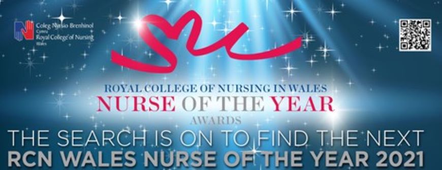威尔士大学圣徒大卫（UWTSD）支持威尔士护士的皇家护理学院奖项，以认识到在实践中展示创新和卓越的护士，并展示他们在威尔士的护理家庭的成就。