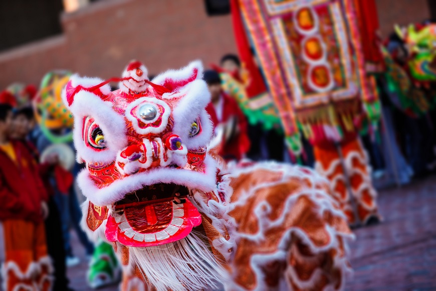 为了庆祝今年的中国春节，斯旺西的圣海伦路将举行一场特别的中国新年舞狮表演。