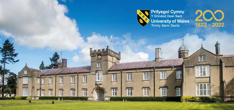 1822年8月12日，圣大卫兰彼得学院奠基;它在1827年的圣大卫节迎来了第一批学生，并于1828年获得了皇家特许状。它是威尔士最古老的学位授予机构。